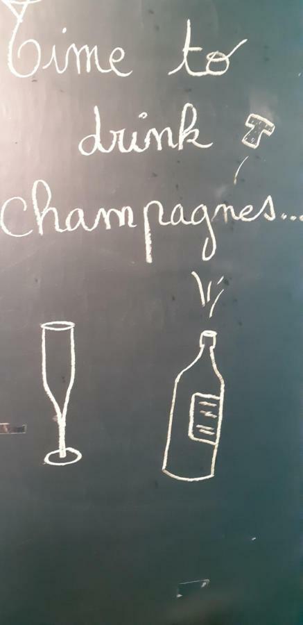 Fleury-la-Riviere Flor'Ever En Champagne מראה חיצוני תמונה